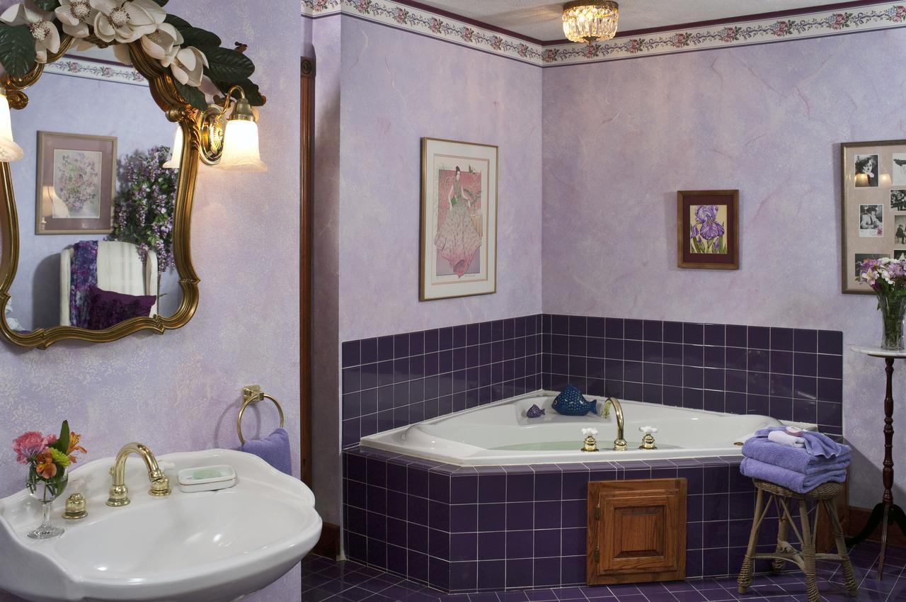 Cliff Cottage Inn Юрека Спрингс Екстериор снимка